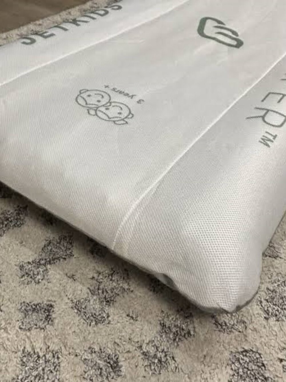 Stokke Jetkids CloudSleeper inflatable mattress - Picture 10 of 11